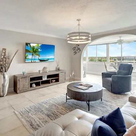 Villa 1125-705 Enjoy Seaside Splendor